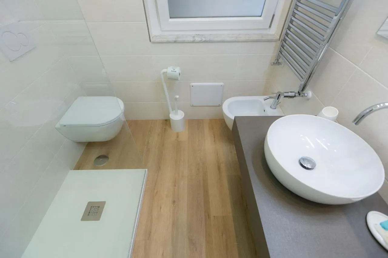 Colosseum Holidays - Three-Bedroom Apartment Rome 0*,  Italy